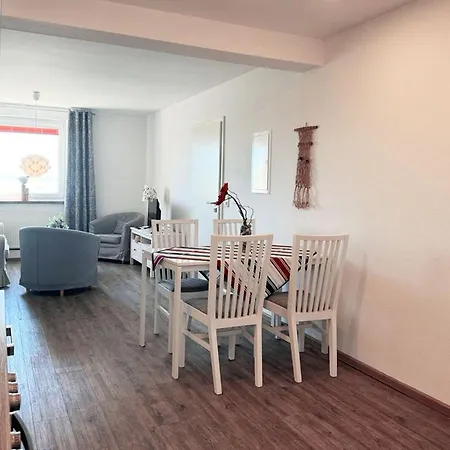 Apartamento Boddenzander *