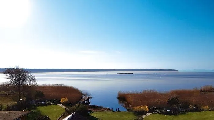 Boddenzander Apartment *